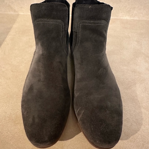 Mens the Rail Chelsea Boots in Grey - Picture 2 of 6